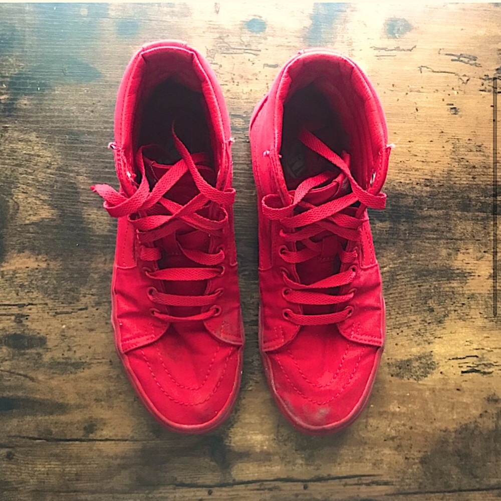 Red VANS High-top Sneakers